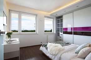 Elite Apartments Seaview Tower Amazing see View Free Parking By the Se