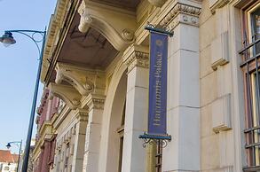 Harmonia Palace