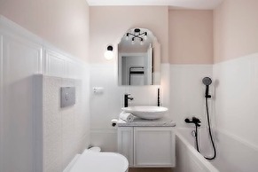 Elite Apartments Riverview Nude River View Center