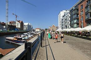 Elite Apartments Szafarnia Glam Swimming Pool Parking Center