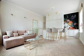 Elite Apartments Piwna Bouidor With old Town View OLD Town