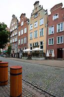 Elite Apartments Piwna Bouidor With old Town View OLD Town