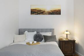 Elite Apartments wi Tego Studio Old Town View