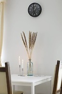 Elite Apartments wi Tego Studio Old Town View