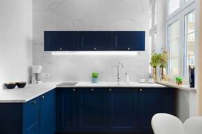 Elite Apartments Ogarna Carrara View Of The Old Town Modern Designer D