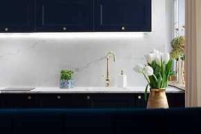 Elite Apartments Ogarna Carrara View Of The Old Town Modern Designer D