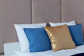 Elite Apartments Ogarna Carrara View Of The Old Town Modern Designer D