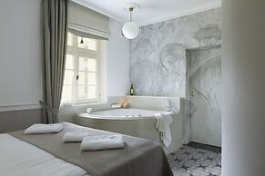 Willa Szwarc Spacious Jacuzzi Apartment