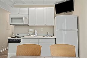 Sandpiper Beacon Beach Resort