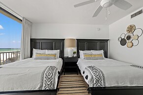 Sandpiper Beacon Beach Resort