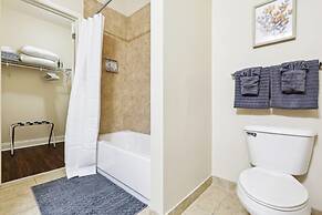 Delightful Downtown Modern Condos