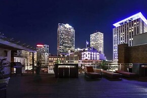 Delightful Downtown Modern Condos