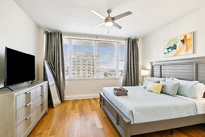 Delightful Downtown Modern Condos