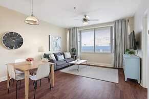 Delightful Downtown Modern Condos