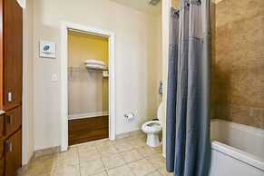 Delightful Downtown Modern Condos