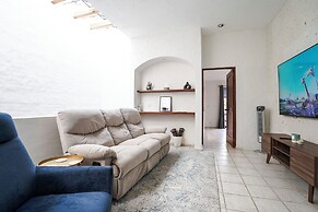 Family Home Pool & Jacuzzi in Cuernavaca