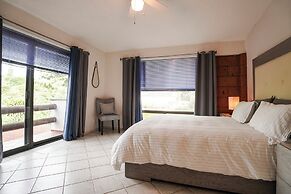 Family Home Pool & Jacuzzi in Cuernavaca