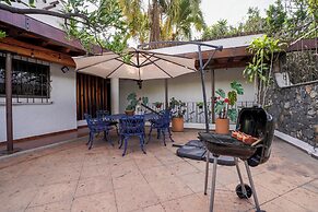 Family Home Pool & Jacuzzi in Cuernavaca