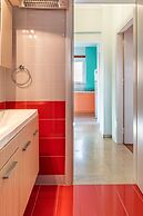 Erika s Oasis - Stylish Gem Inthe Heart of History