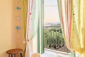 Lavender Garden Retreat - Secluded Seaside Getaway