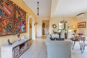 Lavender Garden Retreat - Secluded Seaside Getaway