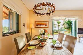 Lavender Garden Retreat - Secluded Seaside Getaway