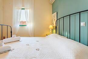 Lavender Garden Retreat - Secluded Seaside Getaway