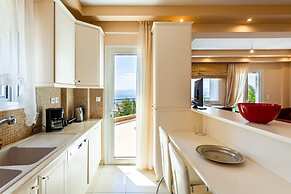 Verga Majestic Sunsets - Elegant Chic Retreat