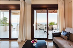 Villa Armonia - Beachfront Majestic Retreat