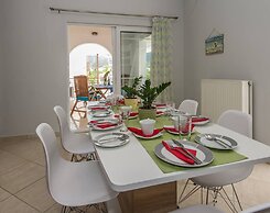 Thano s Stylish Flat Just 150m to the Beach