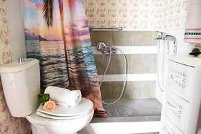 Urban Seaside Oasis - Adriana s Garden Paradise