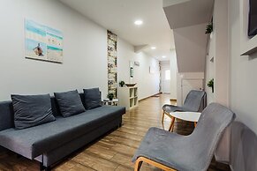 Citysea Fusion Elegant Gem Minutes From the Beach