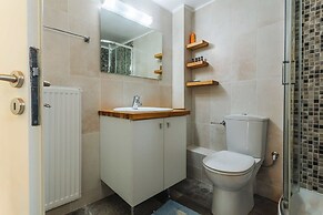 Upscale Modern Escape in the Historic Center