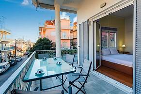 Upscale Modern Escape in the Historic Center