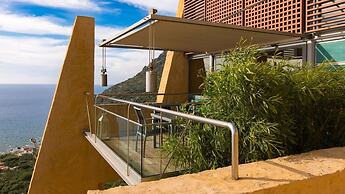 Athina Epavlis - Ethereal Charm of Blue Horizons