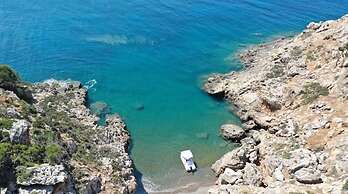 Athina Epavlis - Ethereal Charm of Blue Horizons