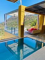 Athina Epavlis - Ethereal Charm of Blue Horizons