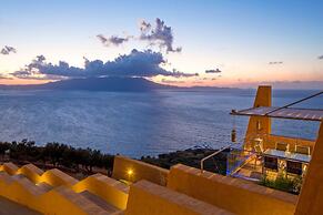 Athina Epavlis - Ethereal Charm of Blue Horizons