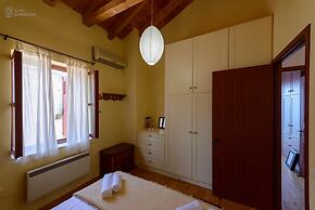 Waveside Sanctuary - Luxurious Seastone Villa