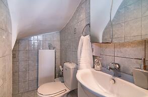 Coastal Paradise Found - Komis Private Pool Gem