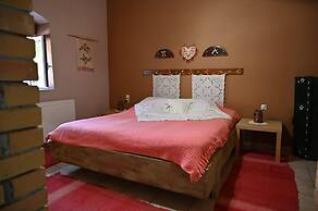 Kalavrita Winter Retreat - Homely Spacious Chalet