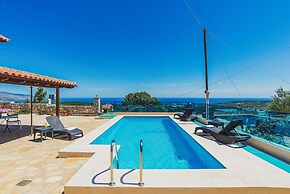 Sea Breeze Stunning Views - Pool Dream Gem