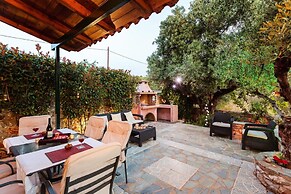 Mani Garden Haven - Private Retreat in Stoupa