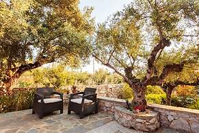 Mani Garden Haven - Private Retreat in Stoupa