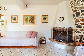 Mani s Garden Paradise - Elia Secluded Retreat