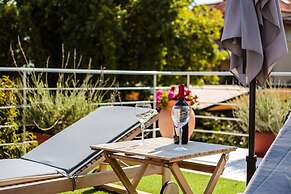 Mani s Garden Paradise - Elia Secluded Retreat