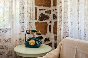 Mani s Garden Paradise - Elia Secluded Retreat