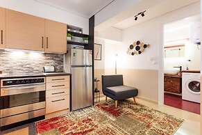 Kalamata Lime Studio - Urban Cozy Nest