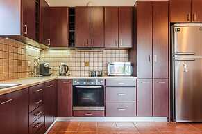 Mani s Aura Seaside-spacious Summer Retreat