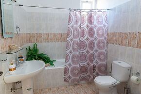 Atlantic Cave Haven-seaside Fully Equipped